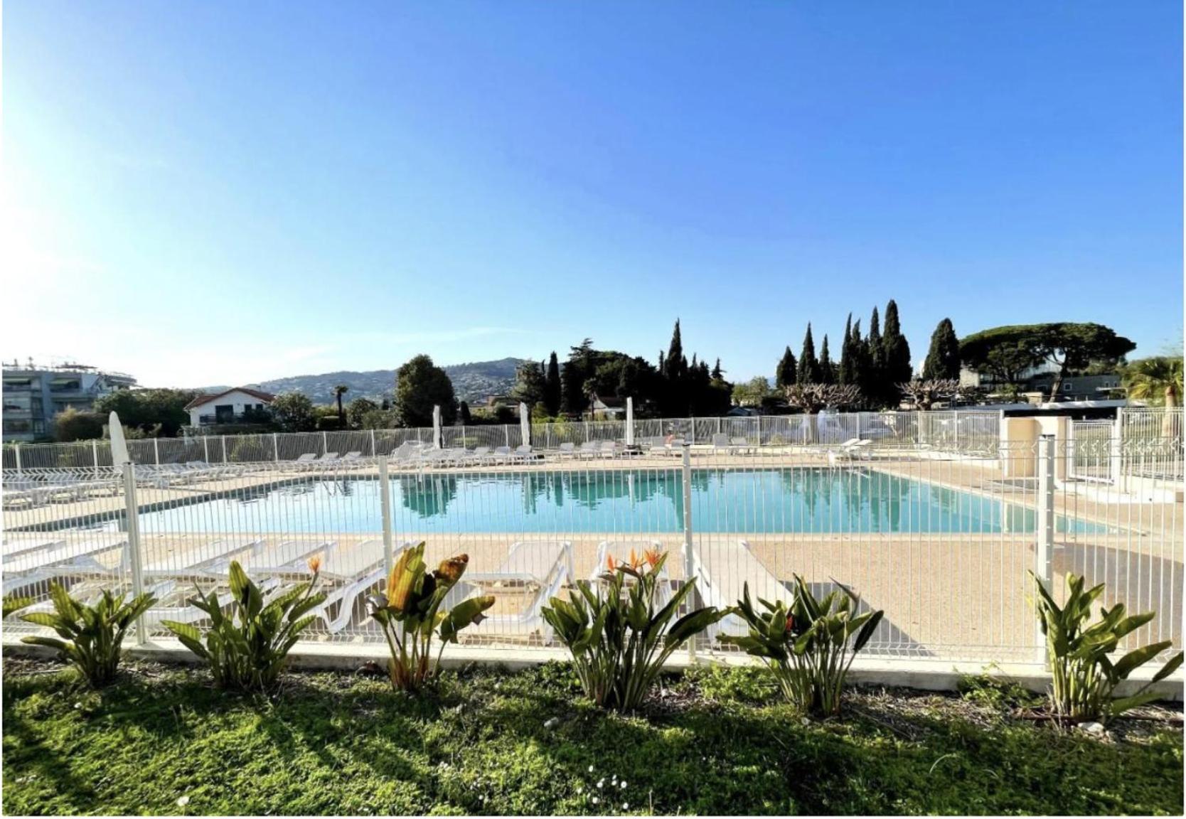 Studio 314 - Les Suites De Robinson - Residence Avec Piscine En Bord De Siagne, A Mandelieu Kültér fotó